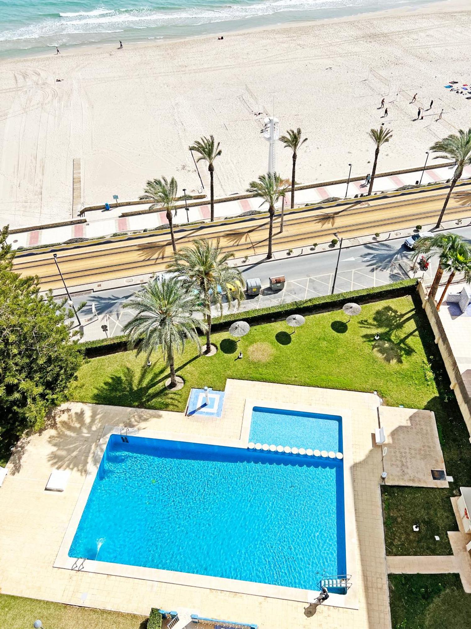 Apartmán Oasis Frente Al Mar. Parking Gratis El Campello Exteriér fotografie