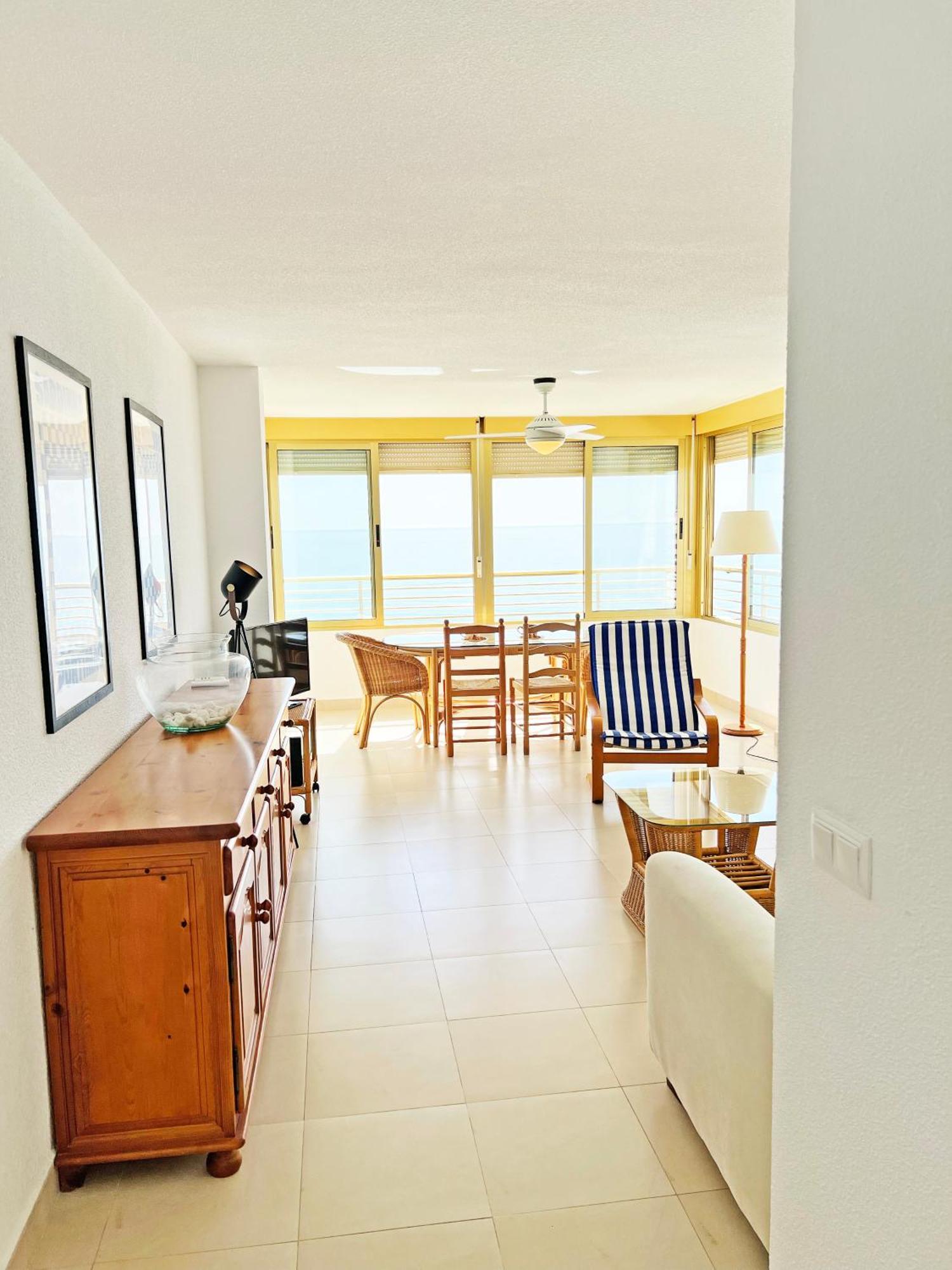 Apartmán Oasis Frente Al Mar. Parking Gratis El Campello Exteriér fotografie