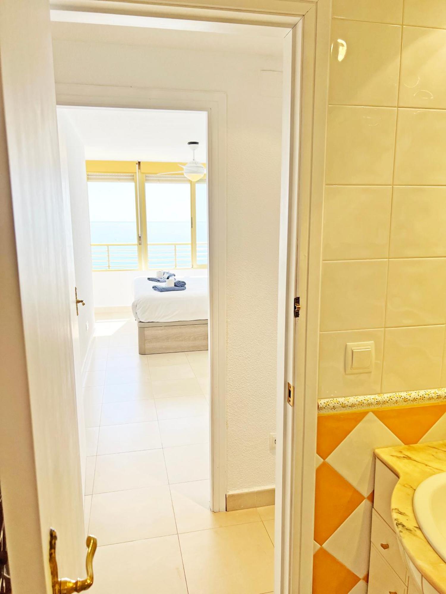 Apartmán Oasis Frente Al Mar. Parking Gratis El Campello Exteriér fotografie