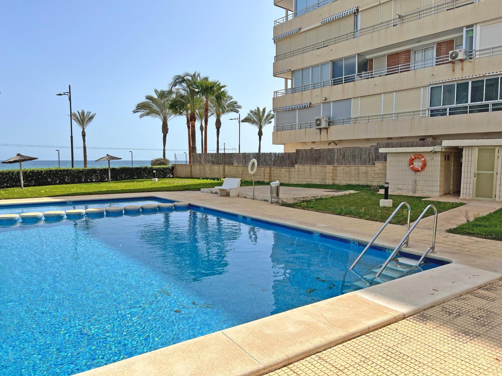 Apartmán Oasis Frente Al Mar. Parking Gratis El Campello Exteriér fotografie